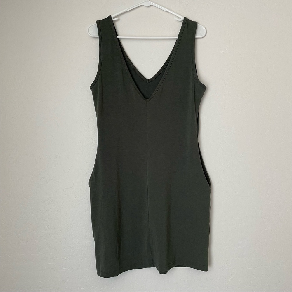 Shein Olive Green Double V-Neck Dress with Pockets Size Large 8/10